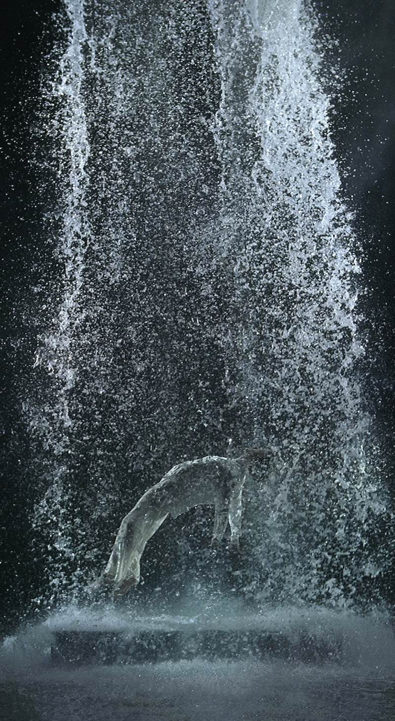 Bill Viola, Tristan’s Ascension (The Sound of a Mountain Under a Waterfall), 2005 - The Culturium