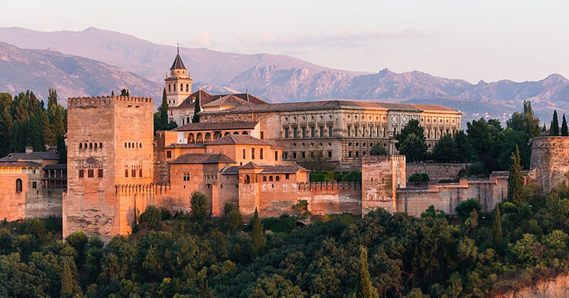 The Alhambra - The Culturium