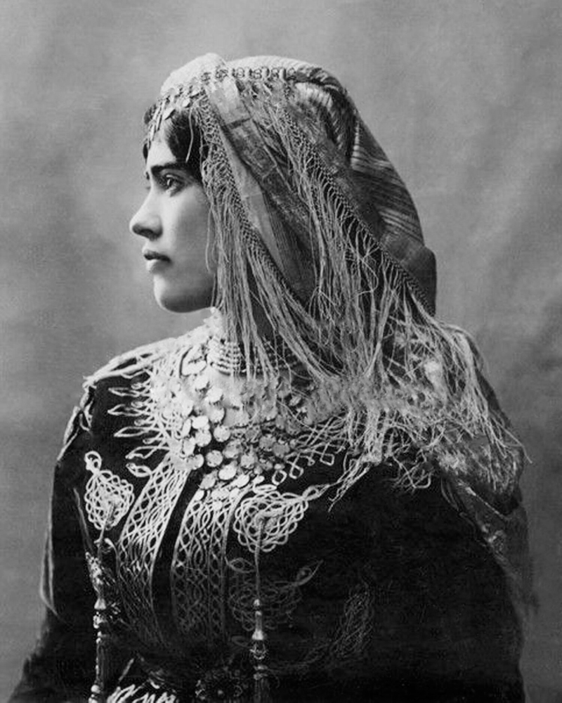 Rudolf Lehnert and Ernst Landrock, Algerian Girl - The Culturium