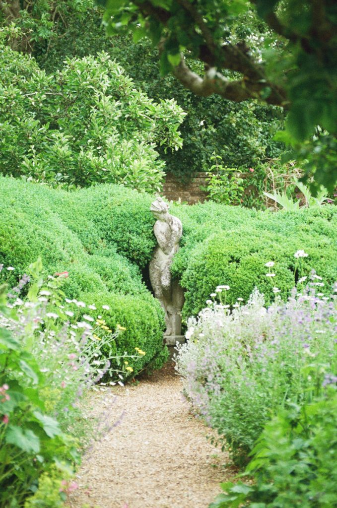 Paula Marvelly, Charleston - The Culturium