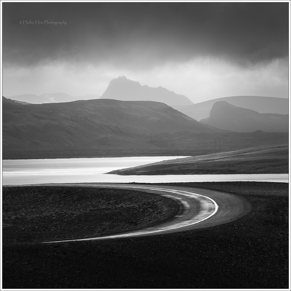 Huibo Hou, Iceland - The Culturium