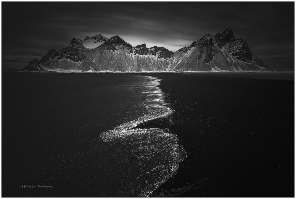 Huibo Hou, Iceland - The Culturium