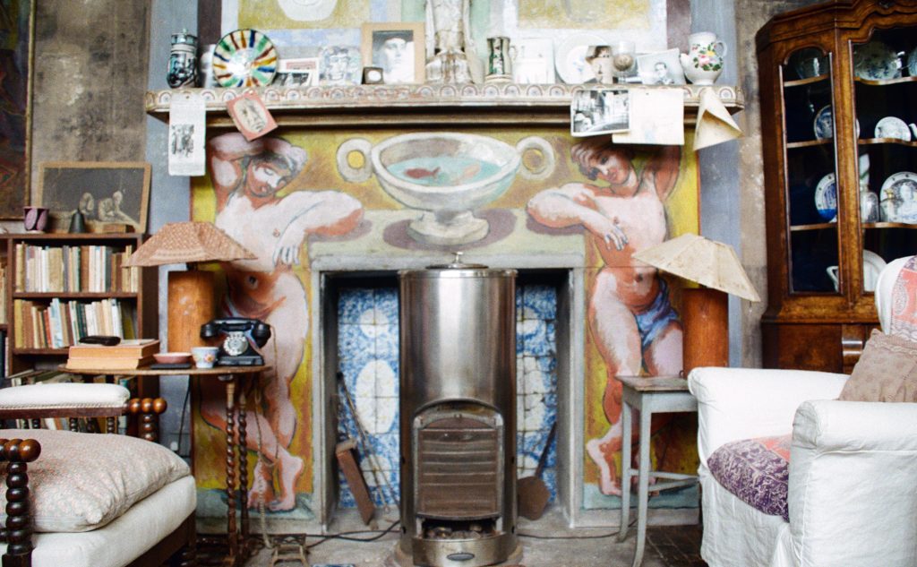 Paula Marvelly, Charleston - The Culturium